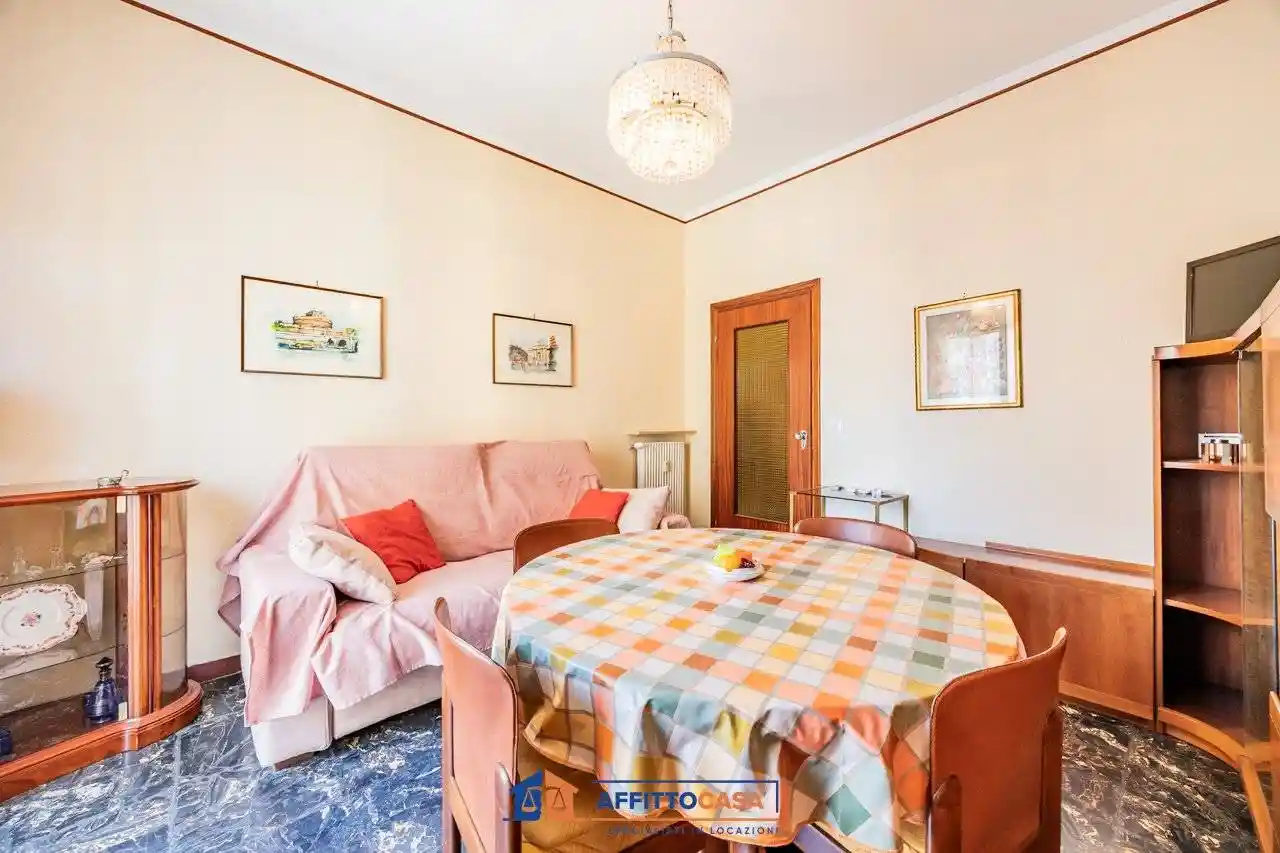 Trilocale via Privata Londra 27, Fenarina, Via Neghelli, Collina di Ponente, Alassio - foto 2