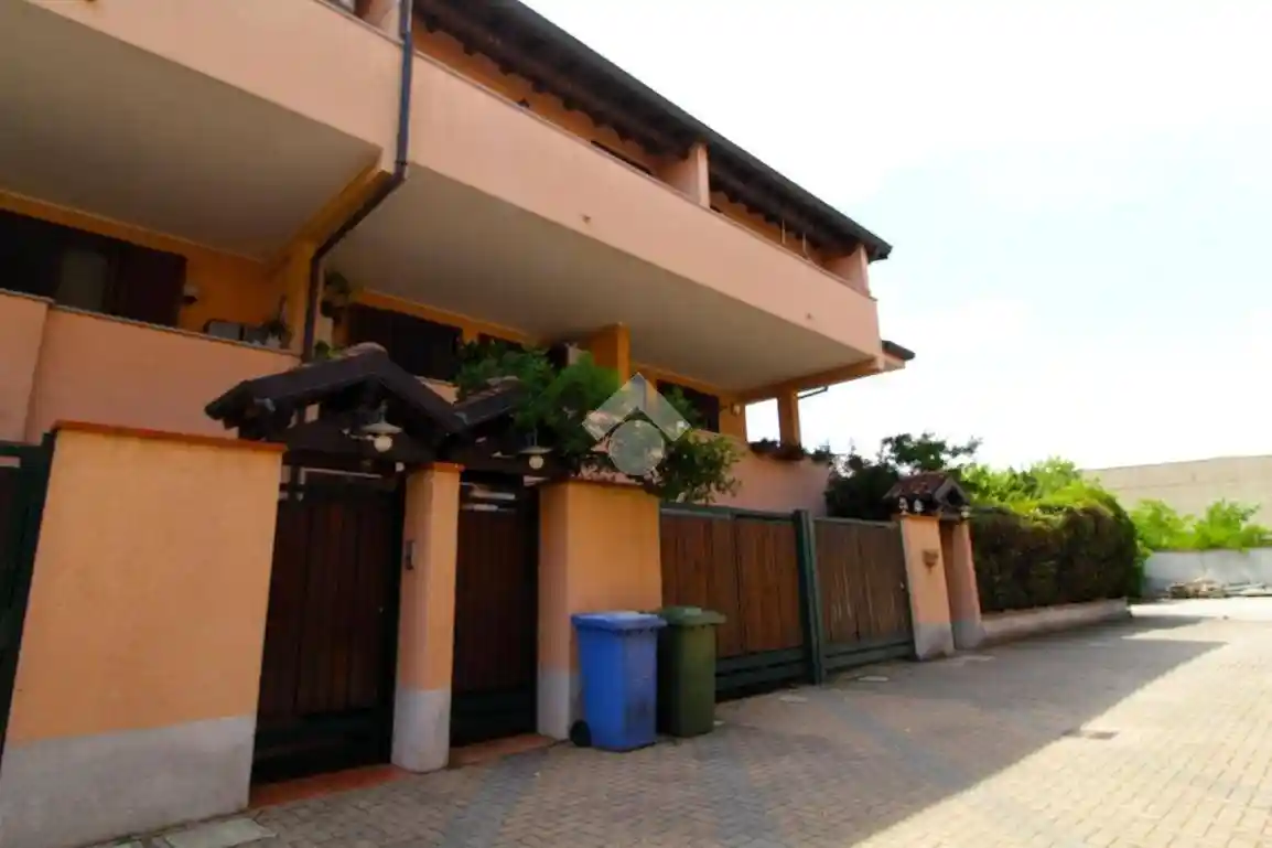 Villetta a schiera in vendita a Sedriano