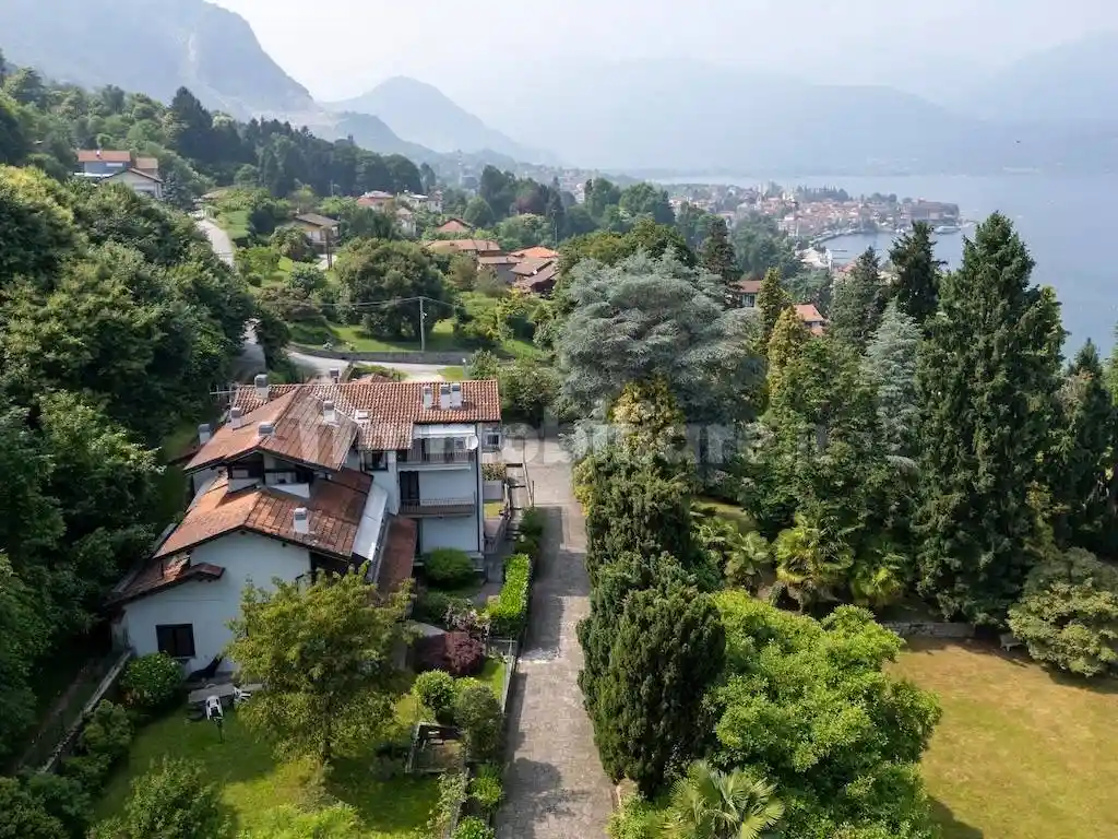 Attico - Mansarda in vendita a Baveno