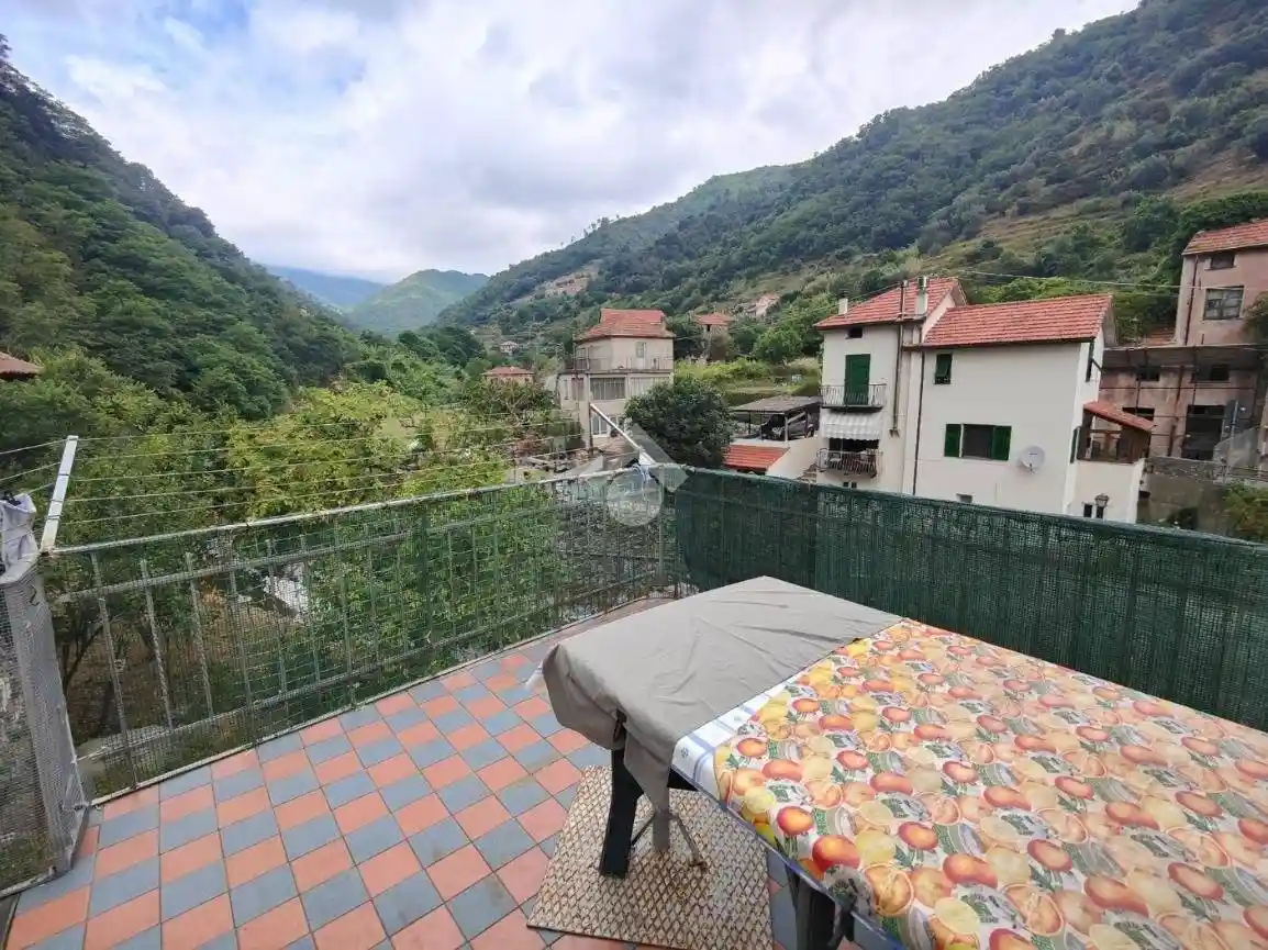 Appartamento in vendita a Albisola Superiore