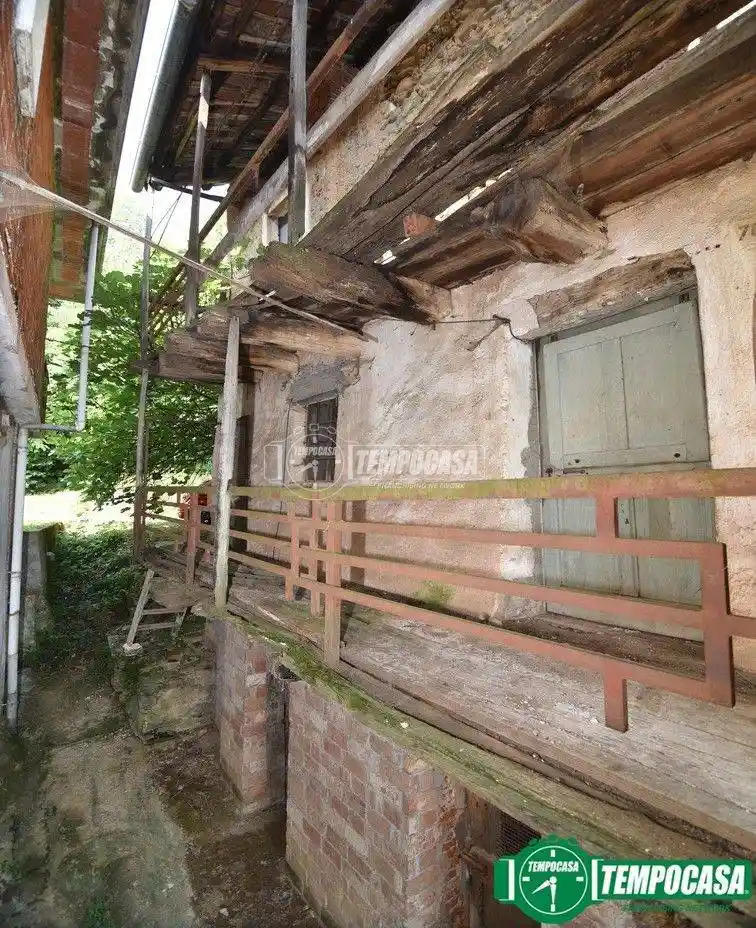 Casa indipendente in vendita a Rocca Canavese