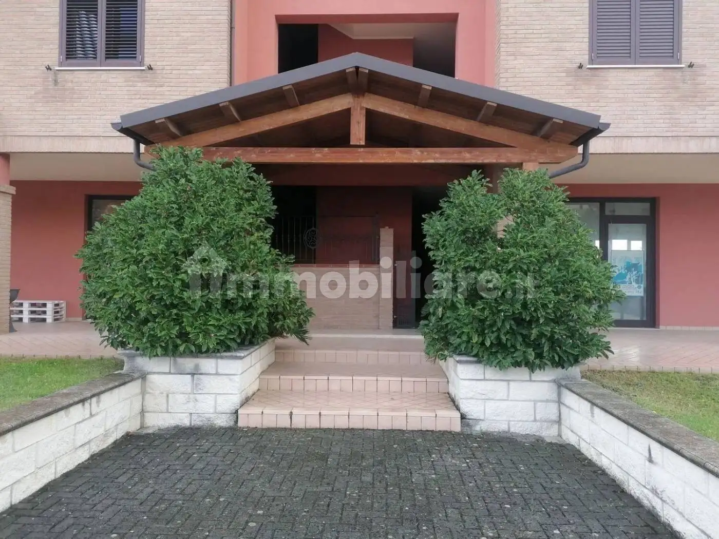 Appartamento in vendita a Colledara