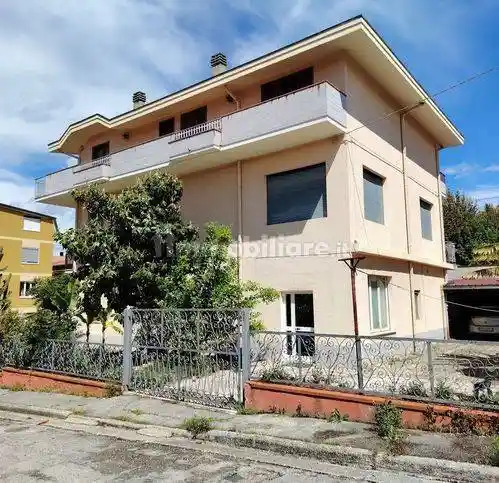 Villa unifamiliare viale Matteotti, Bellante Stazione, Bellante - foto 3