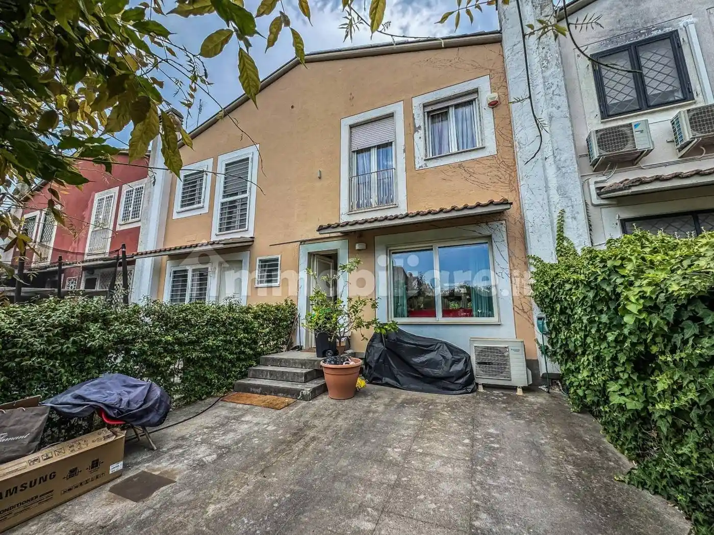 Villa plurifamiliare via Aristo di Ascalona, Casal Palocco, Roma - foto 2