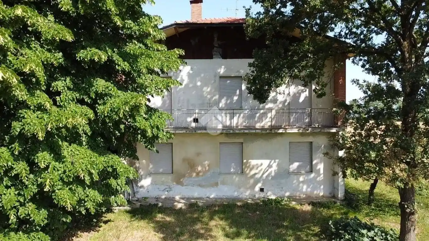 Villa in vendita a Traversetolo