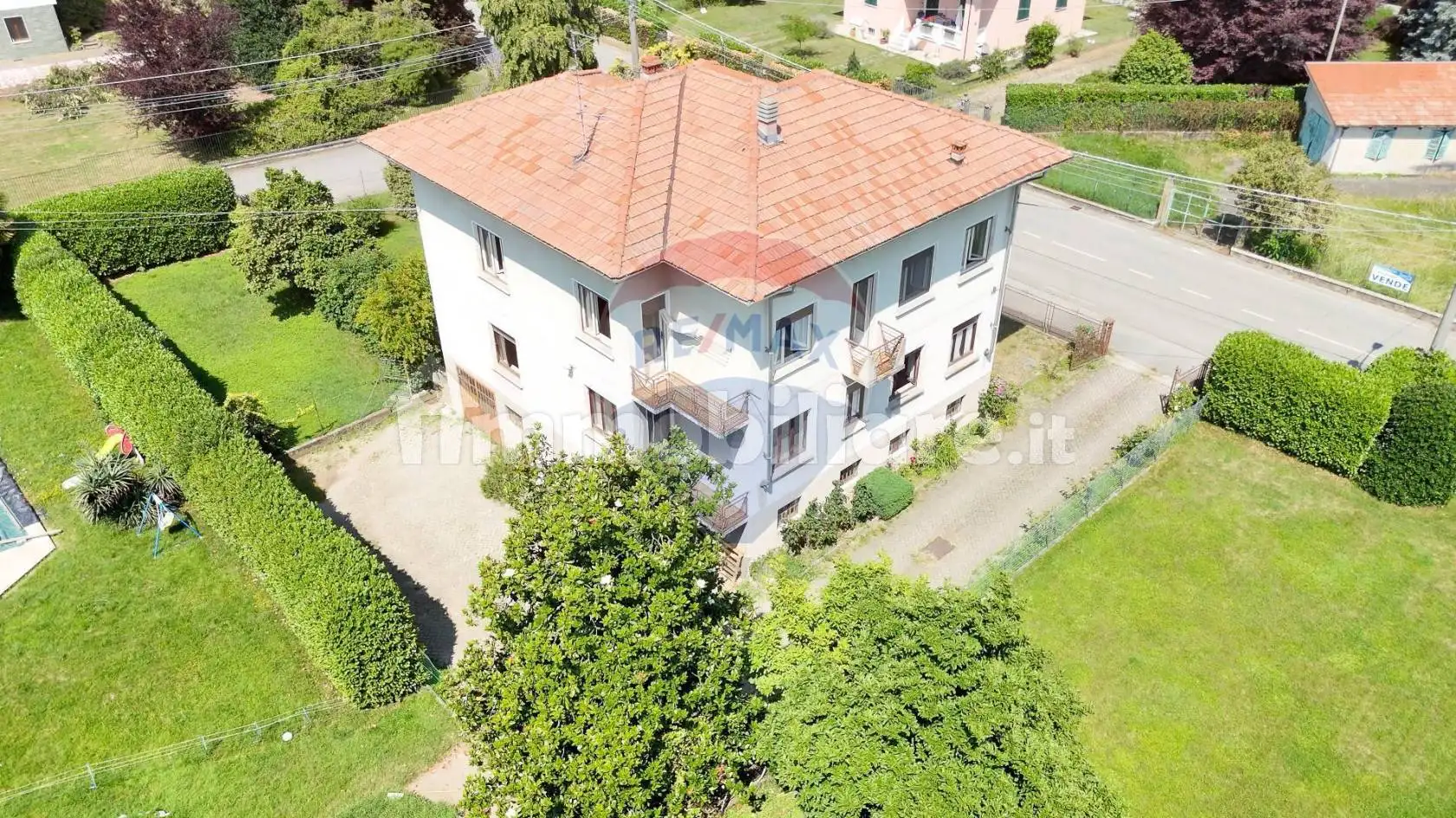 Villa bifamiliare via adua 44, Vergnasco, Cerrione - foto 2