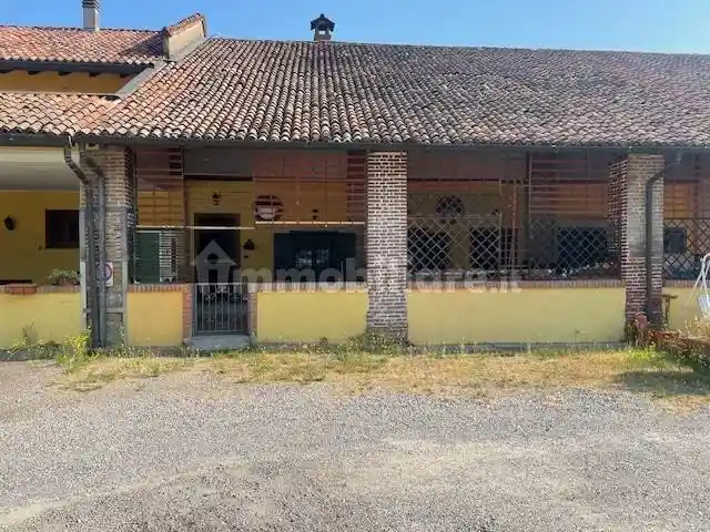 Rustico - Casale in vendita a Giussago
