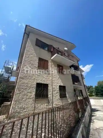 Bilocale viale Vittime 9 Maggio, Centro, Rocca di Mezzo - foto 3