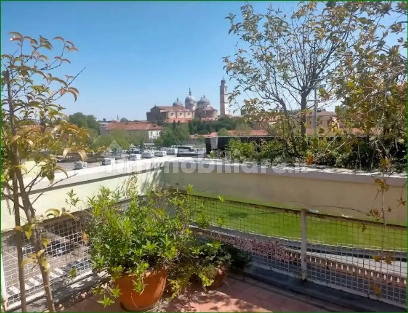 Palazzo - Edificio in vendita a Padova