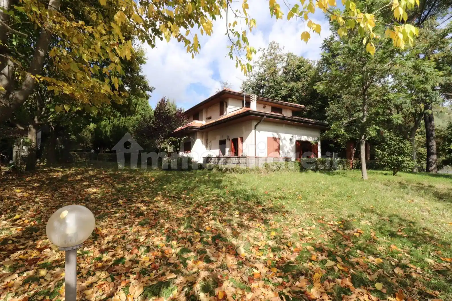 Villa in vendita a Zafferana Etnea