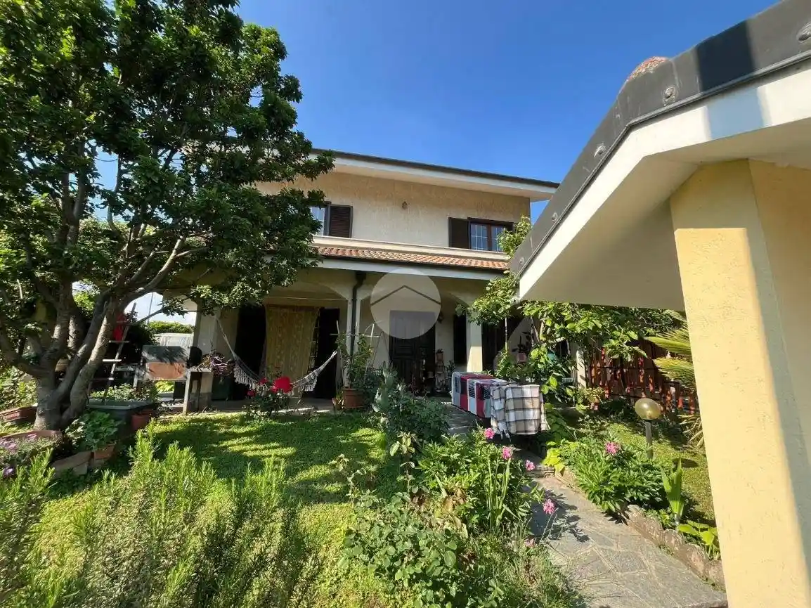 Villa in vendita a Sangano