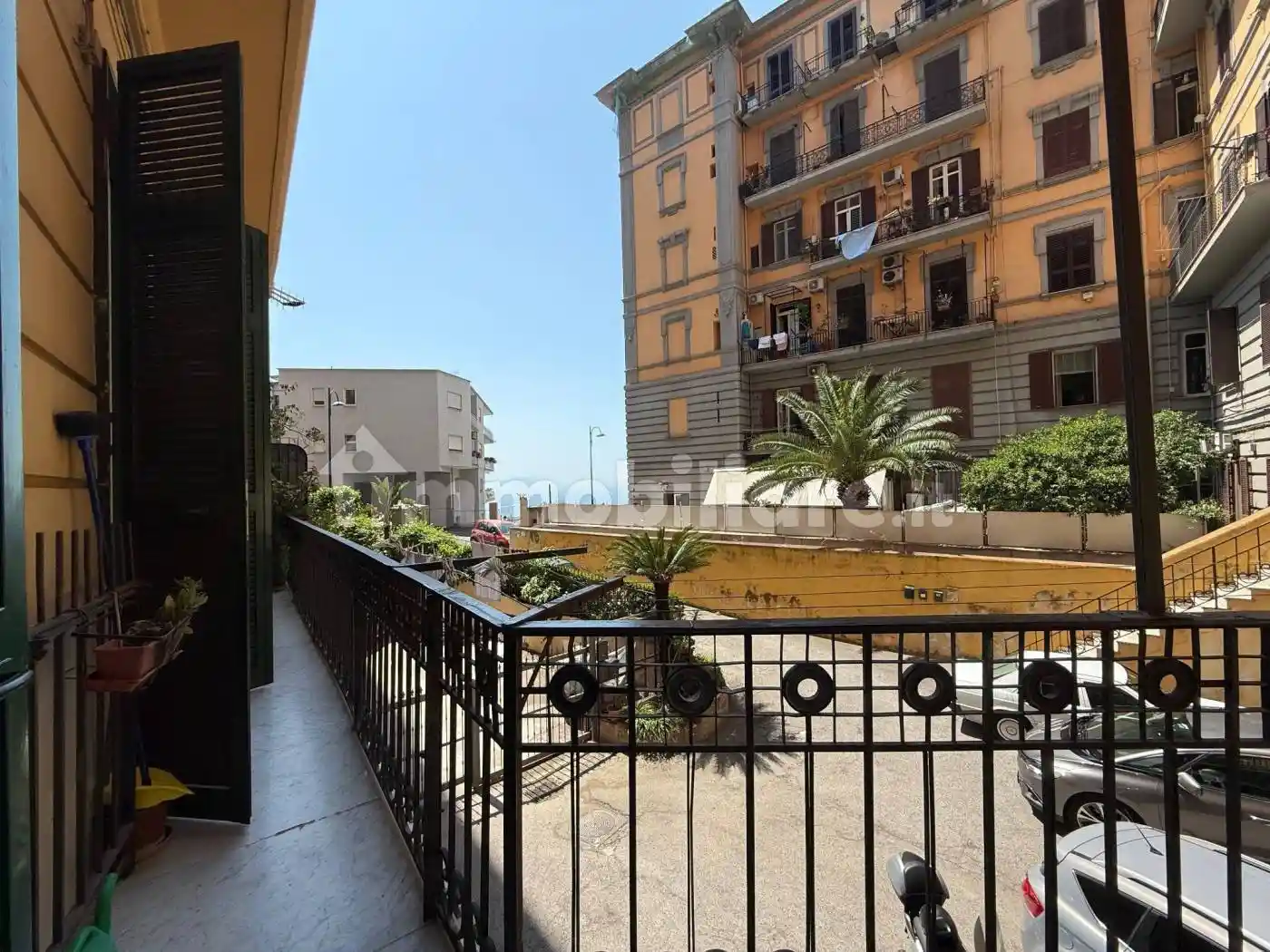 Appartamento in vendita a Napoli