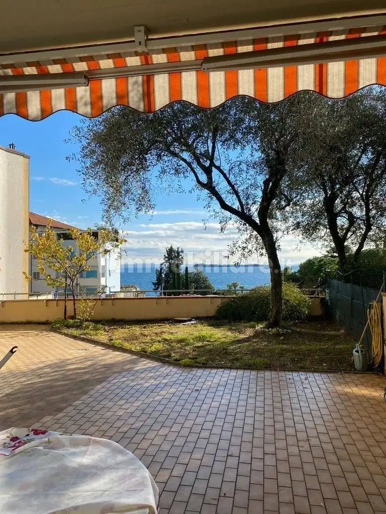 Appartamento in affitto a Salò