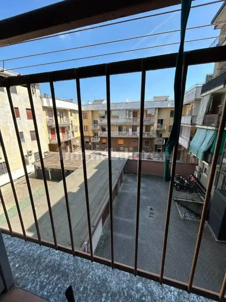 Appartamento in vendita a Rozzano