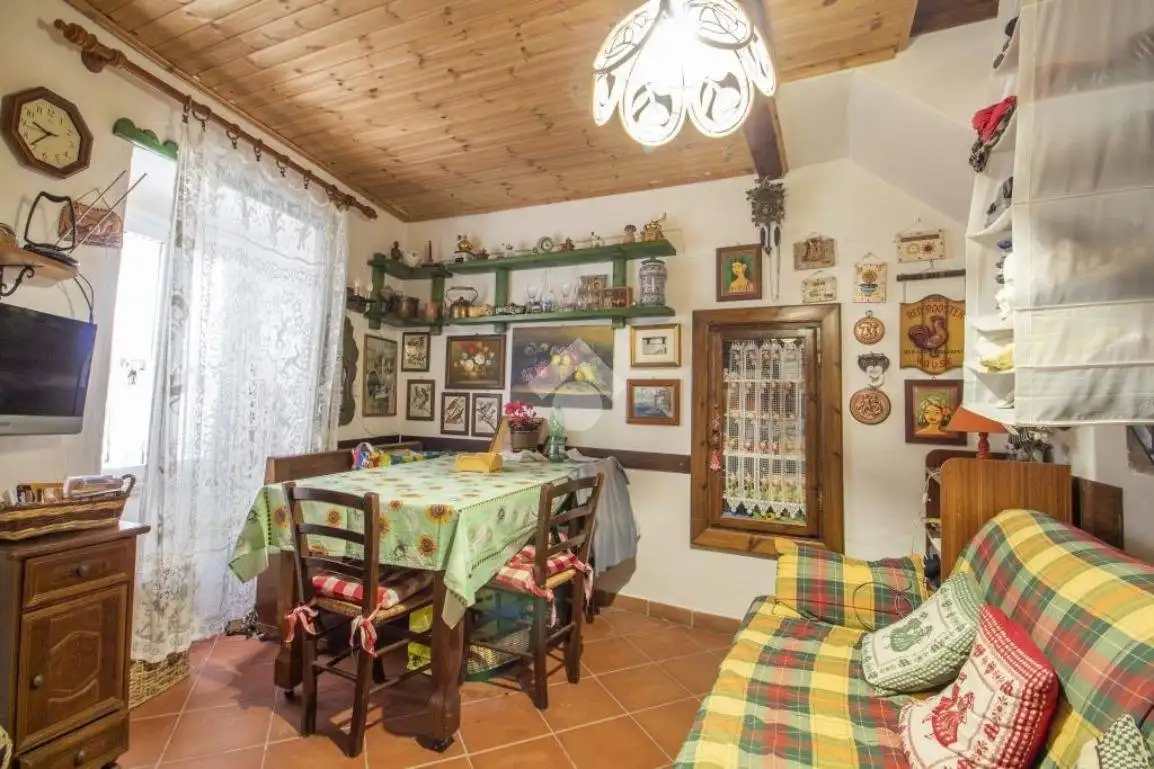 Terratetto plurifamiliare via del Ponte 55, Centro, Antrodoco - foto 2