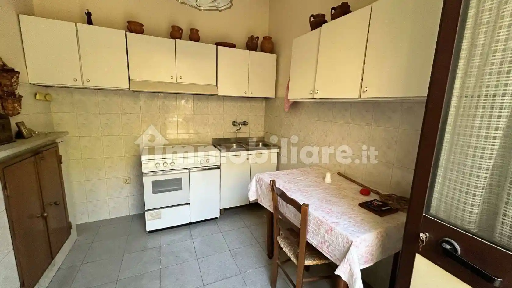 Trilocale via Vittorio Veneto, Curti - foto 2