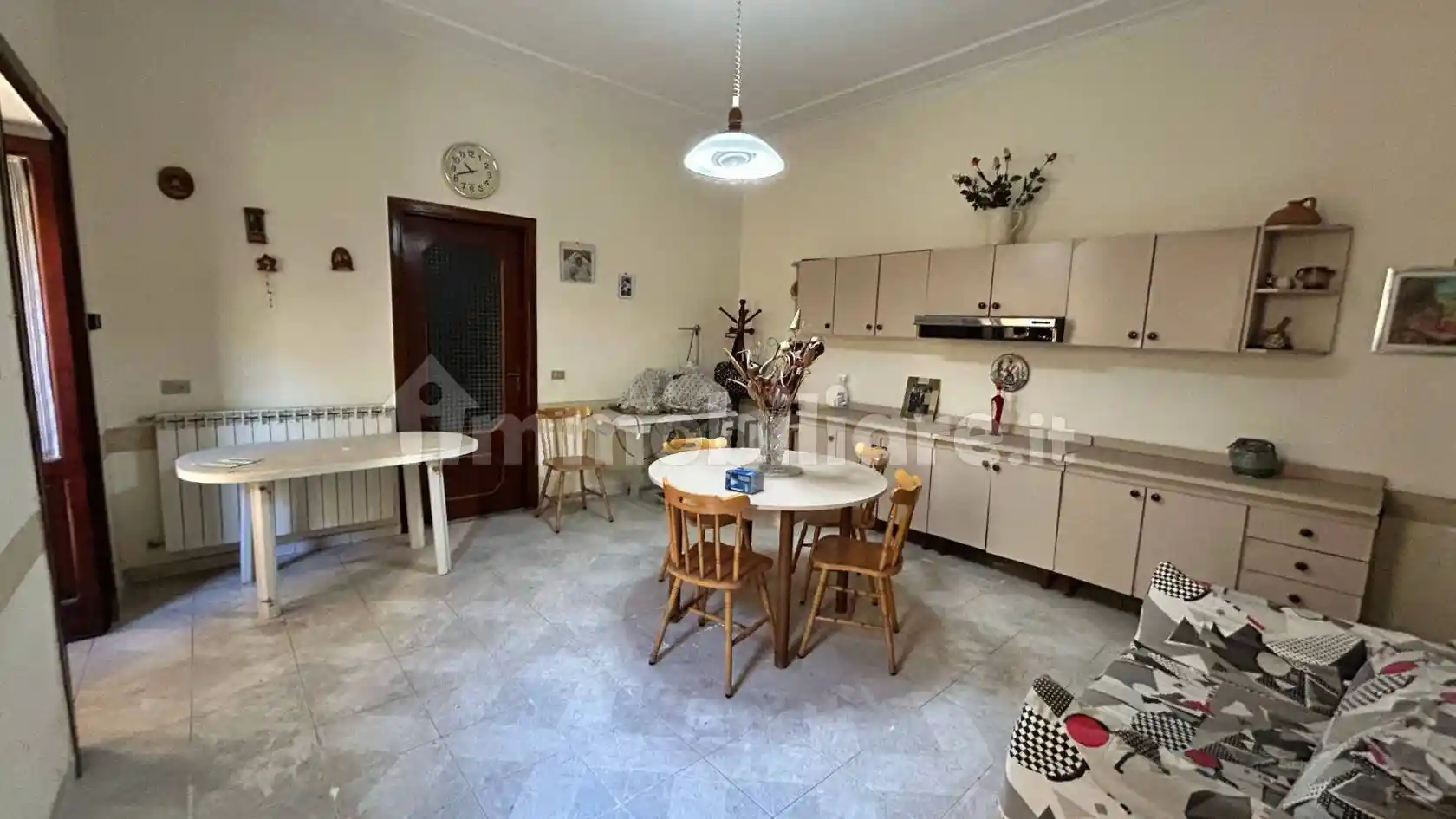 Trilocale via Vittorio Veneto, Curti - foto 3