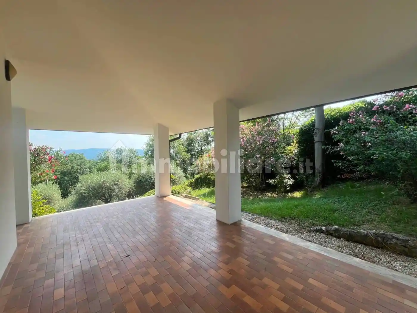 Villa in vendita a Creazzo