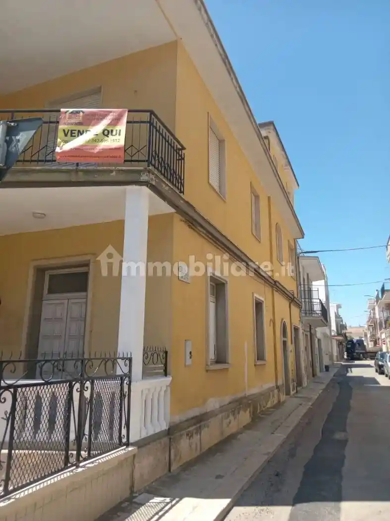 Villa in vendita a Acquaviva delle Fonti