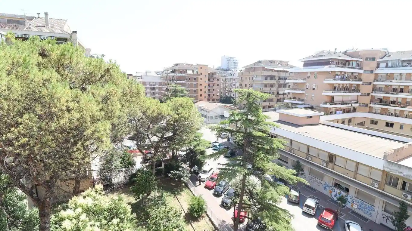 Quadrilocale via Alcide de Gasperi 1, Via Venezia - Lungofiume Paolucci, Pescara - foto 2