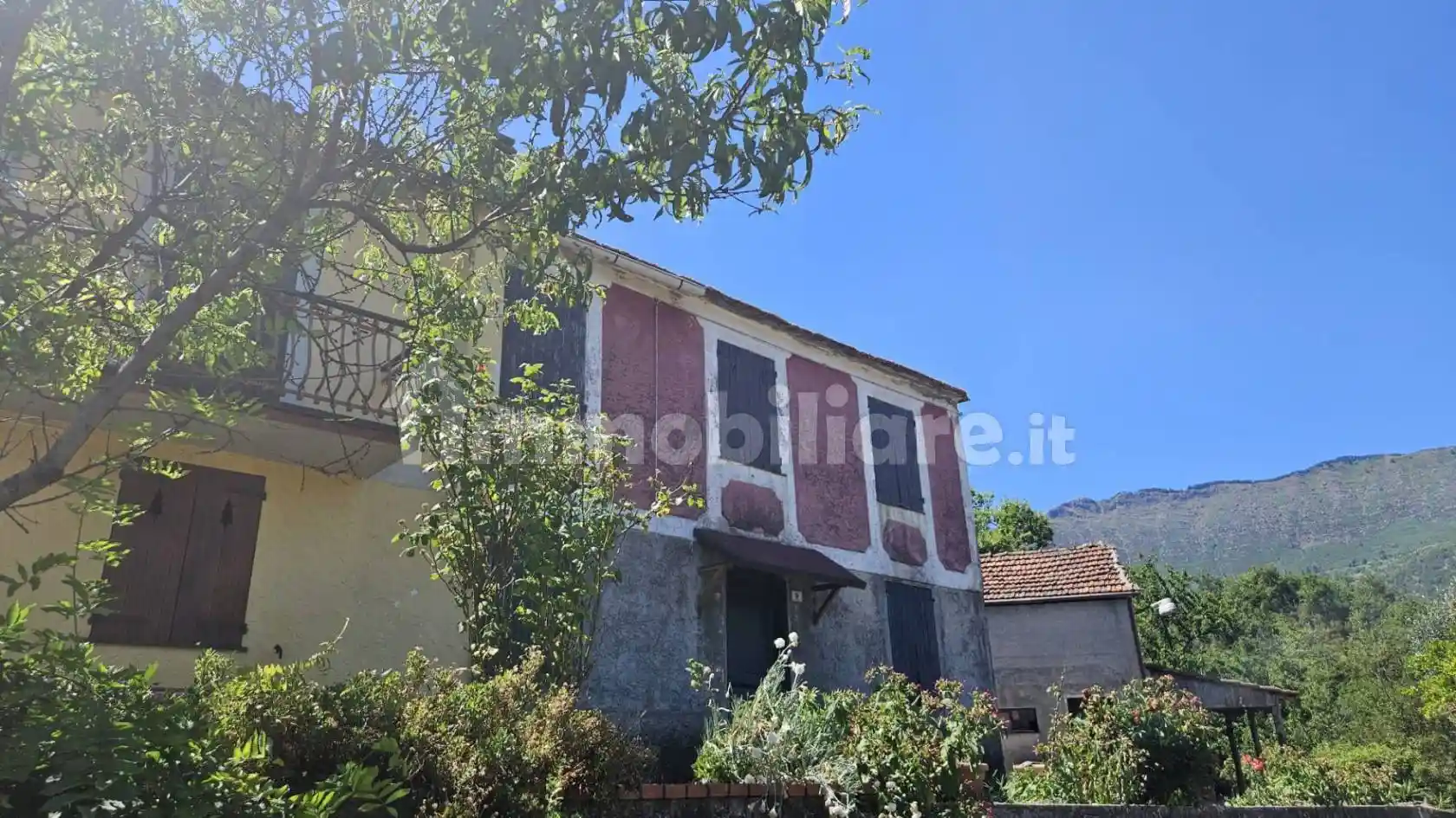 Appartamento in vendita a San Colombano Certenoli