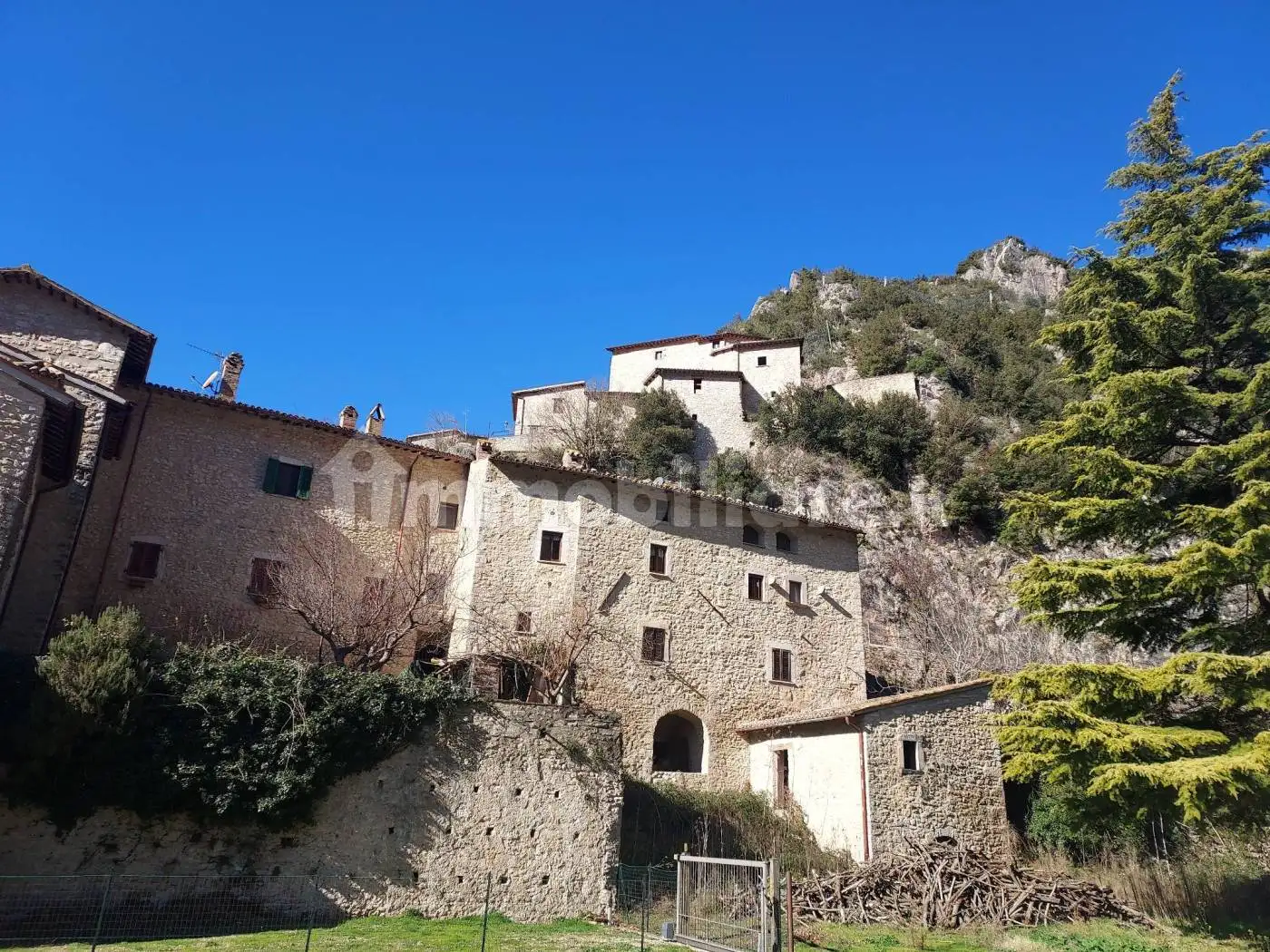 Rustico - Casale in vendita a Vallo di Nera