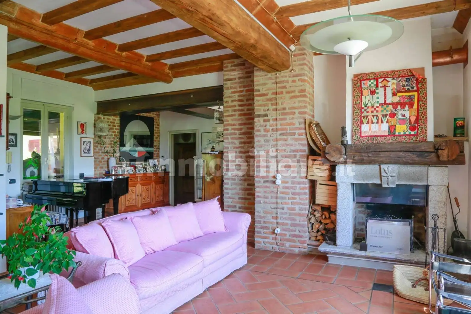 Rustico - Casale in vendita a Lardirago