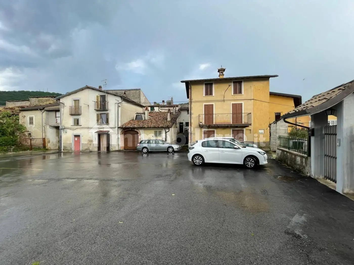 Appartamento in vendita a Tornimparte