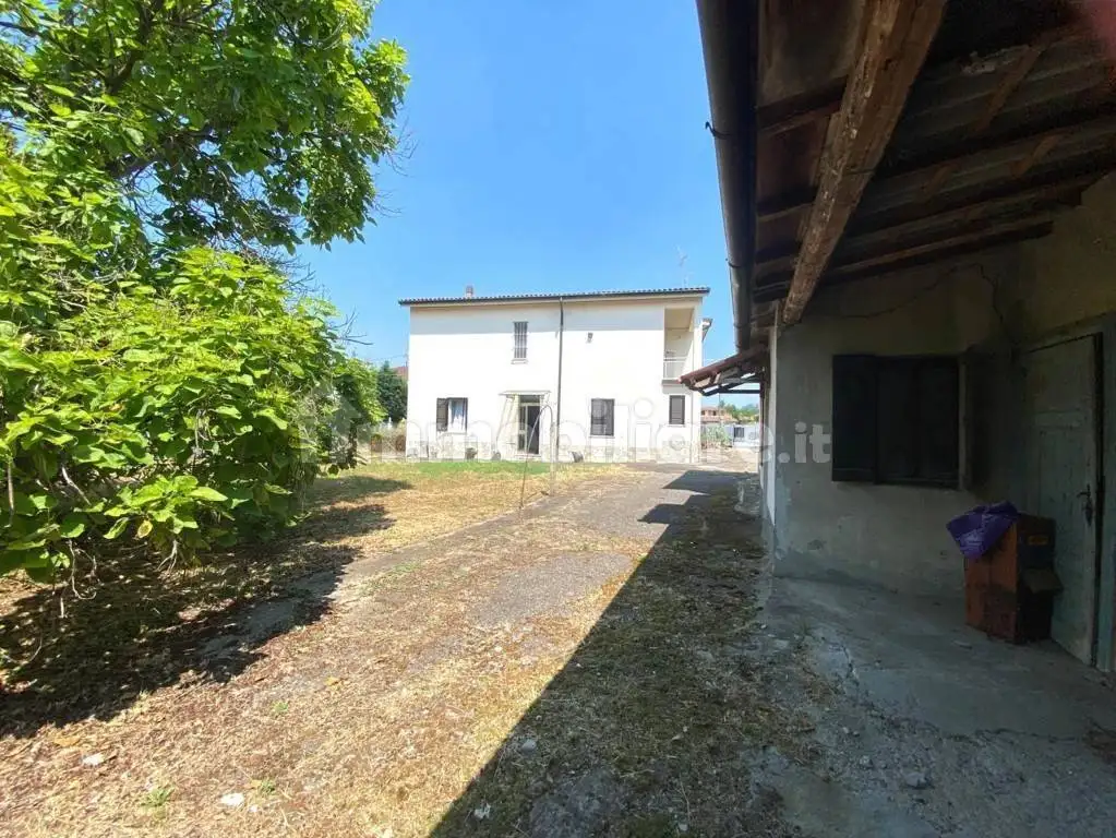 Terratetto unifamiliare Corvino San Quirico frazione Fumo via Giovanni Pascoli 3, Fumo, Corvino San Quirico - foto 5