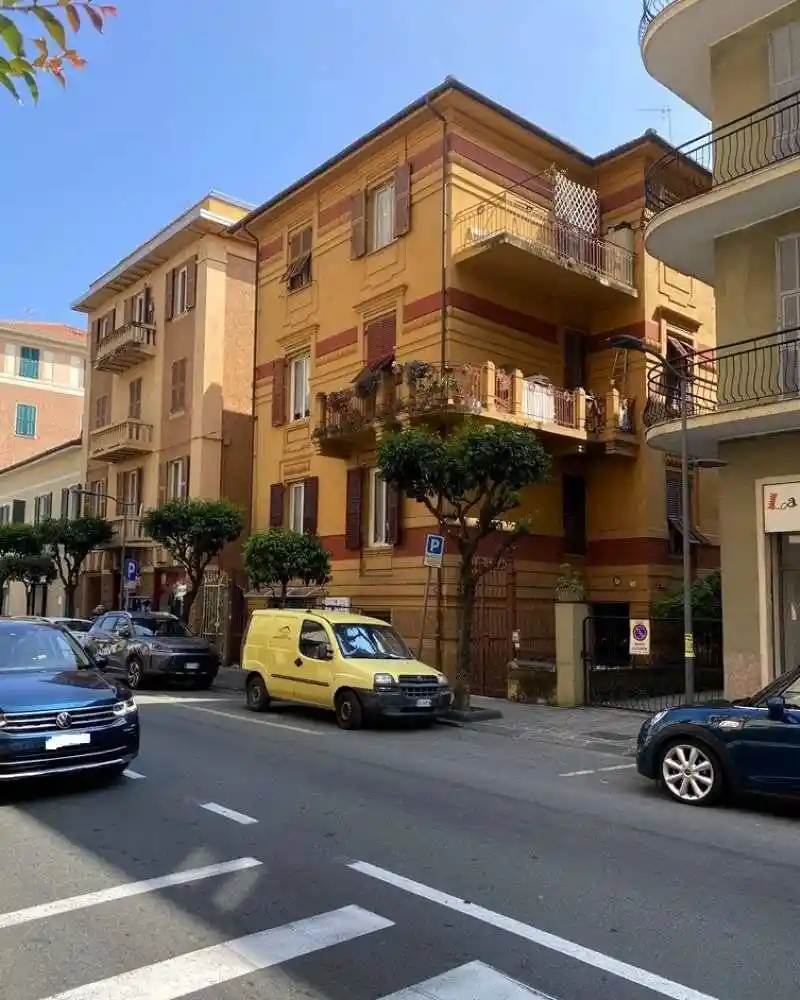 Palazzo - Edificio in vendita a Chiavari