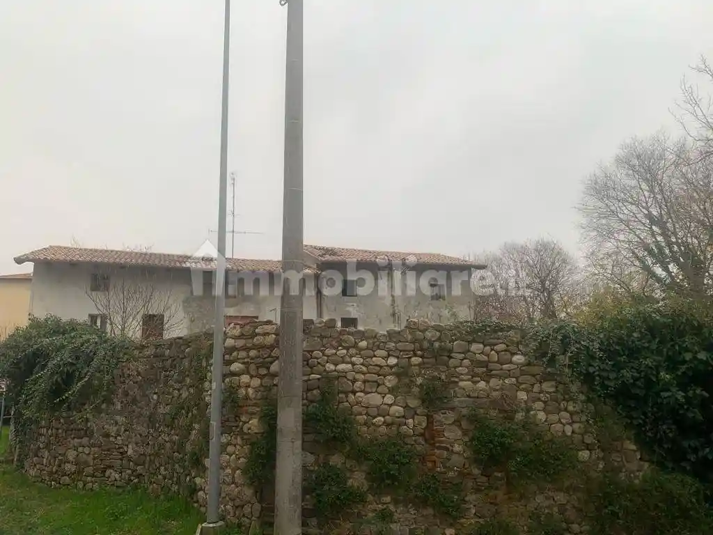 Rustico - Casale in vendita a Cividale del Friuli