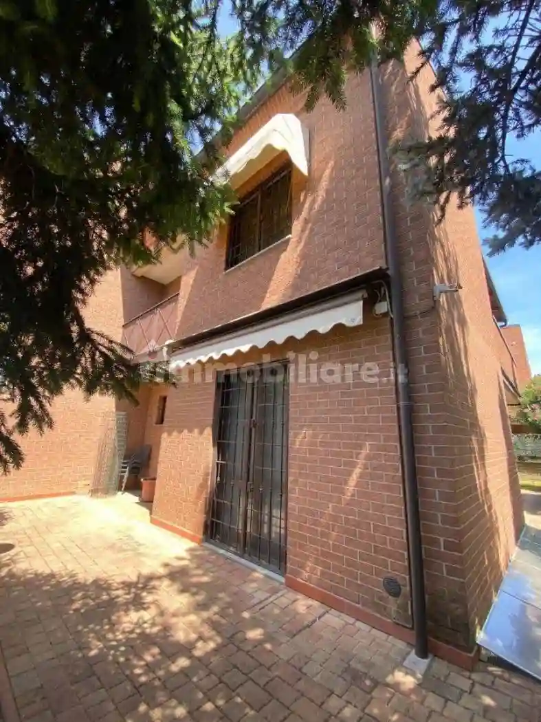 Villetta a schiera - foto 2