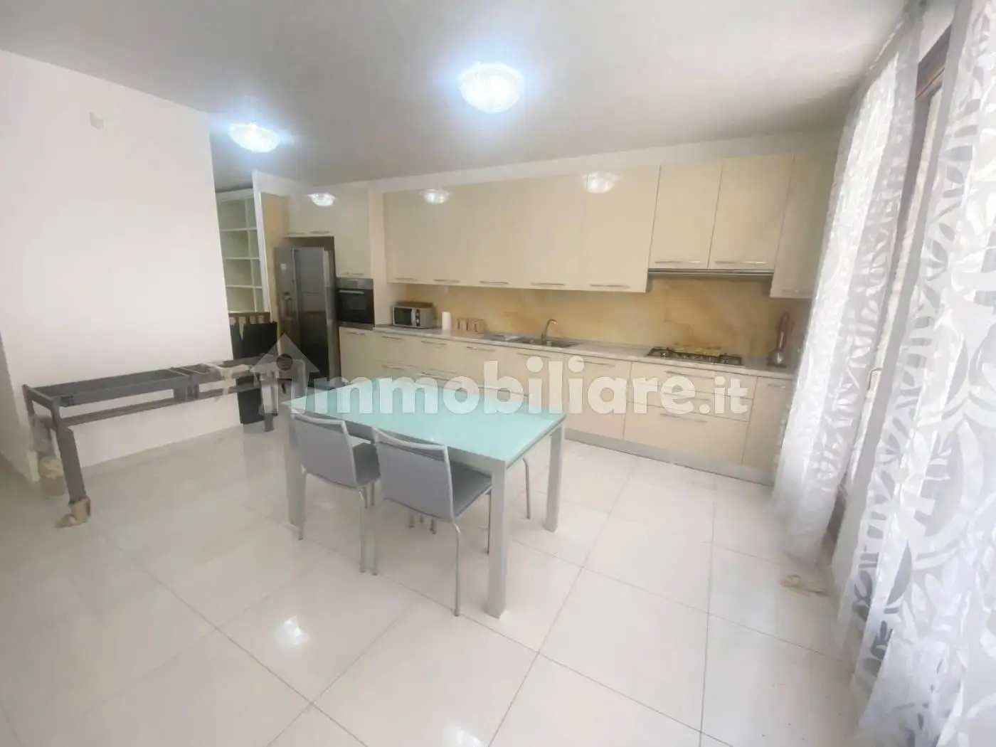 Appartamento in affitto a Pescara