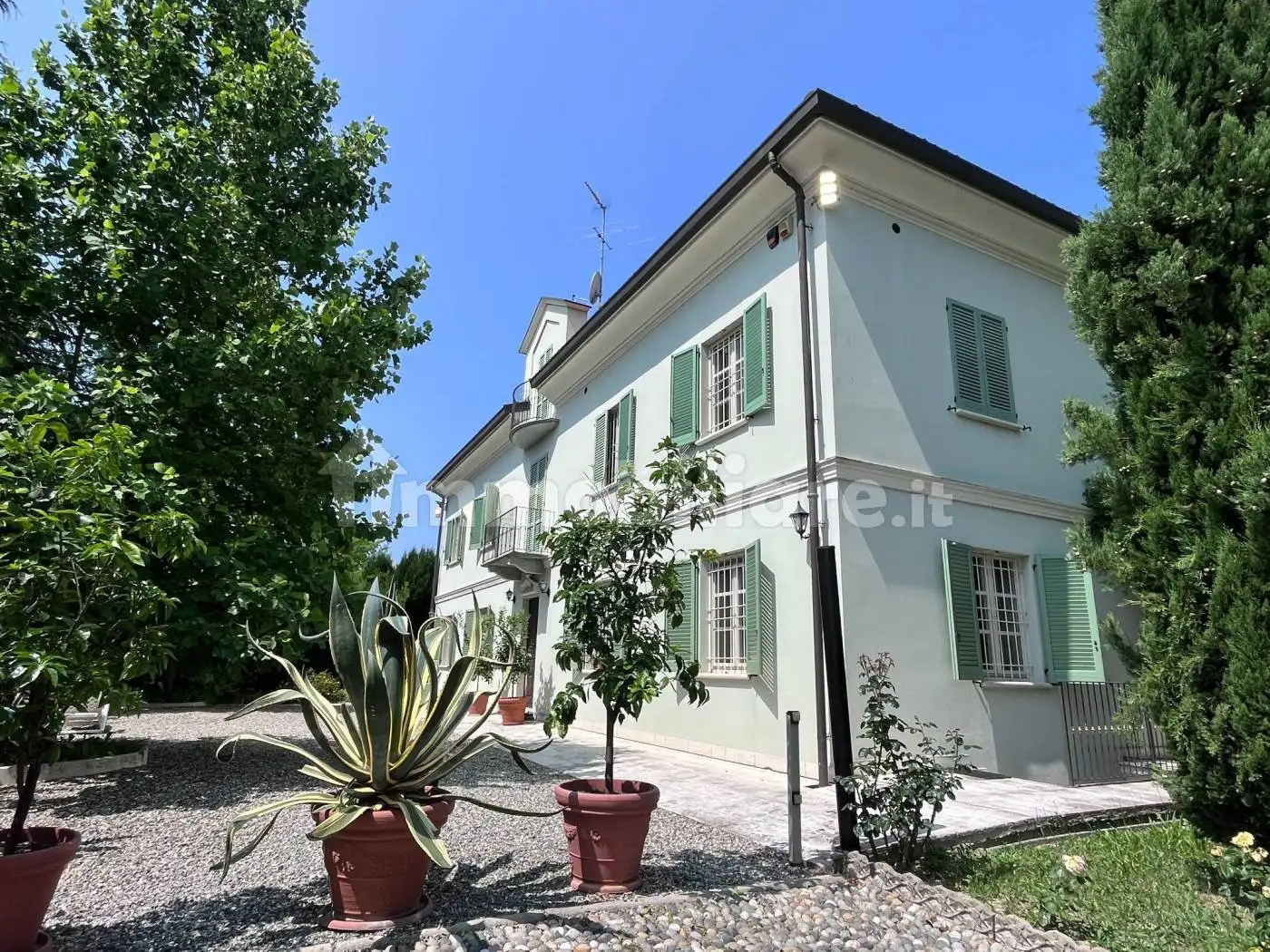 Villa in vendita a Fontanile