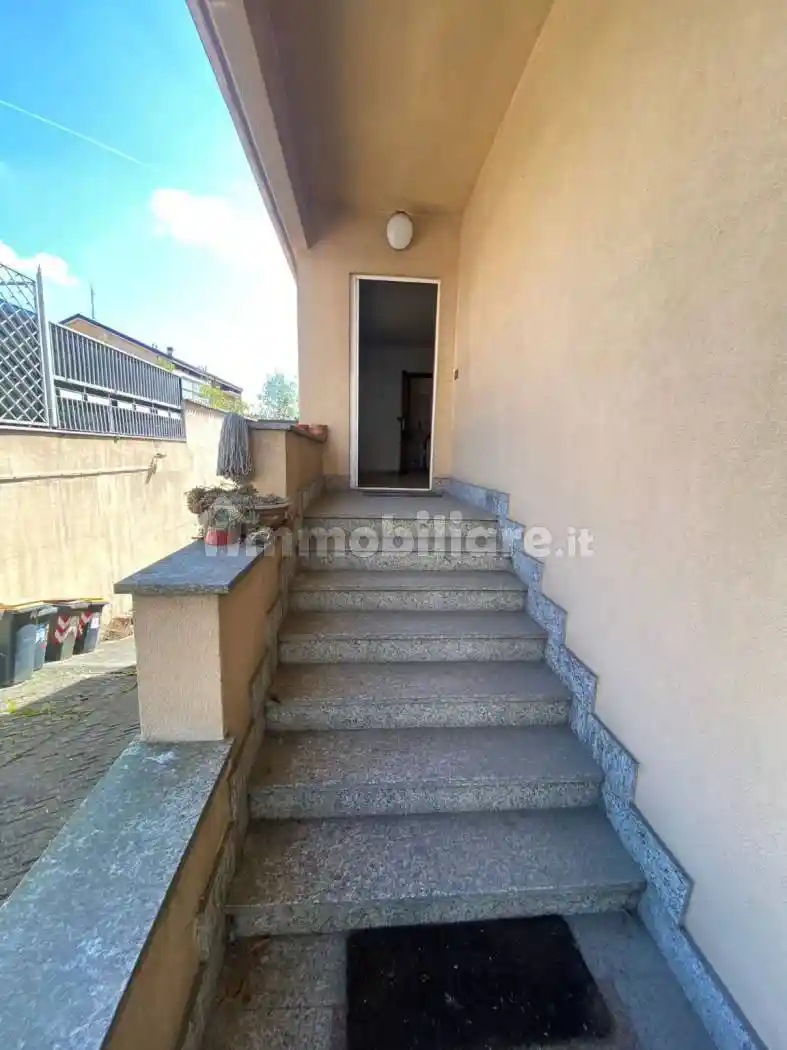 Terratetto unifamiliare via Strambino 10/a, Falchera, Torino - foto 3