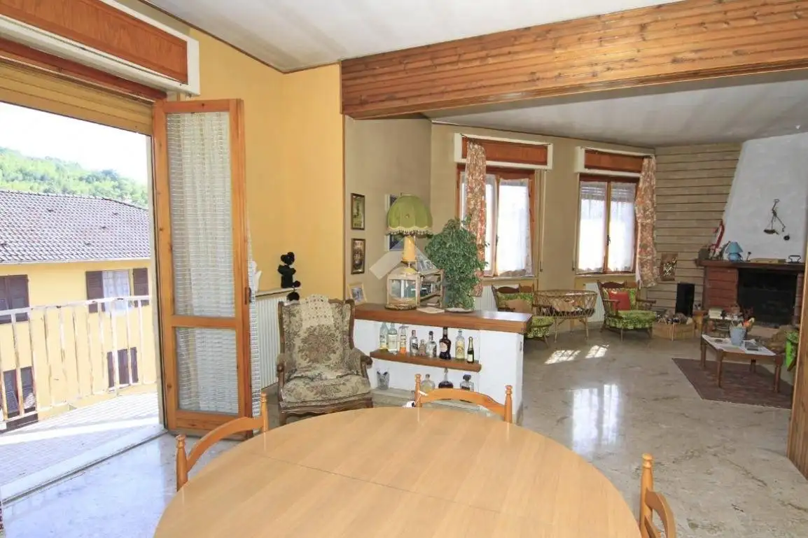 Quadrilocale piazza Repubblica 10, Centro, Bosio - foto 3