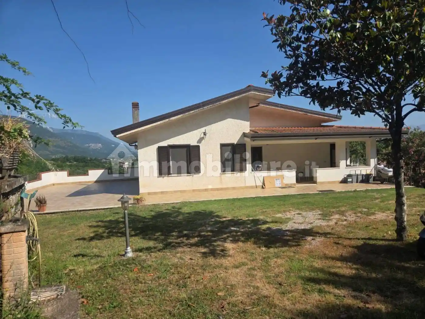 Villa in vendita a Ceccano