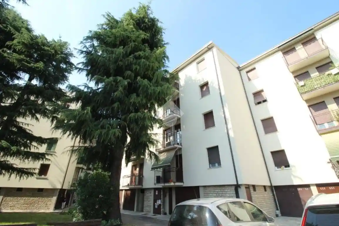 Trilocale via Giacomo Puccini 95, Longuelo, Bergamo - foto 2