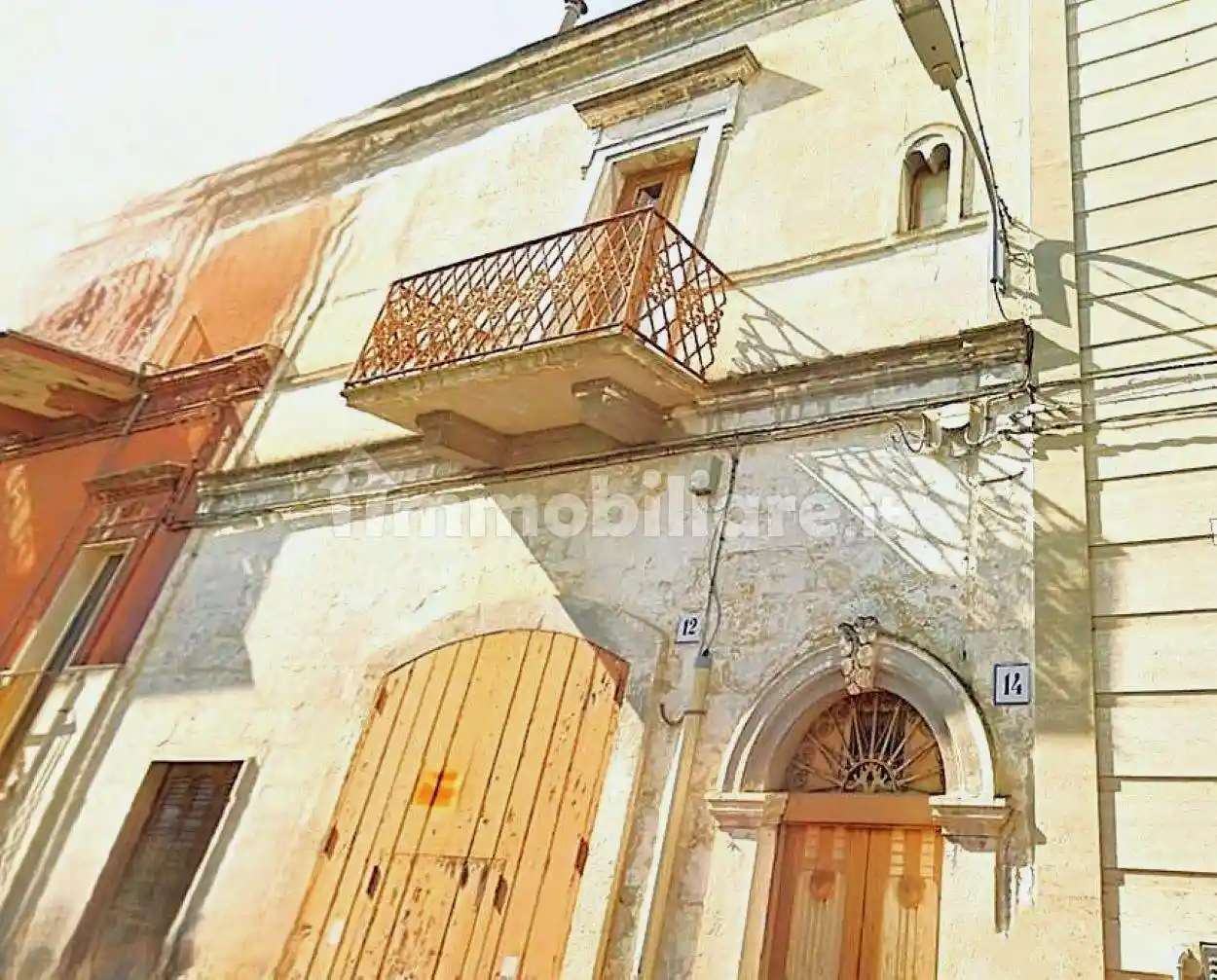 Casa indipendente in vendita a Bari