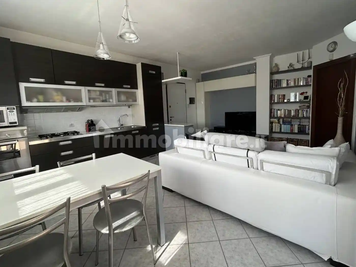 Appartamento in vendita a Castiraga Vidardo