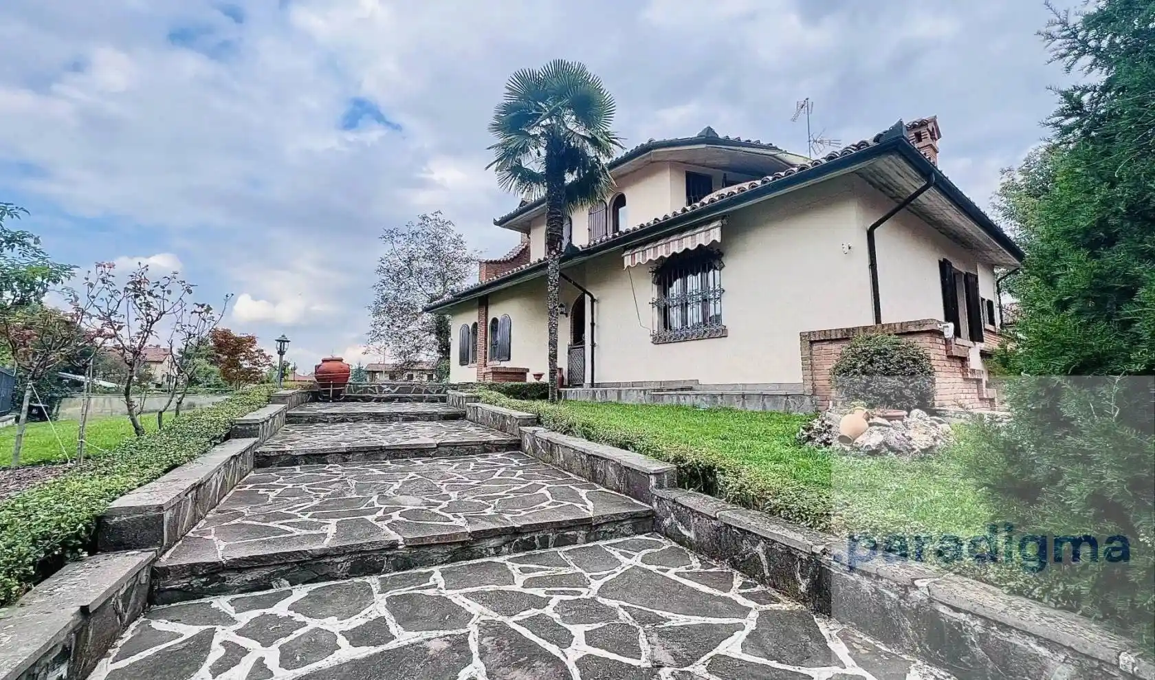 Villa in vendita a Sale