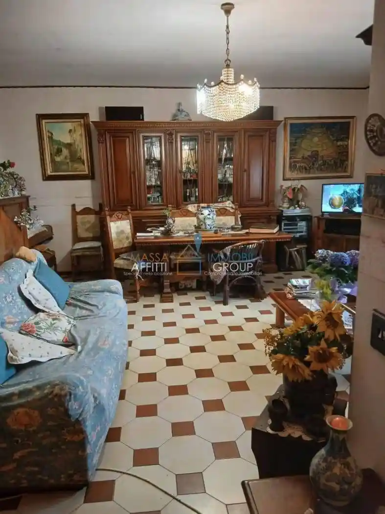 Appartamento in vendita a Massa