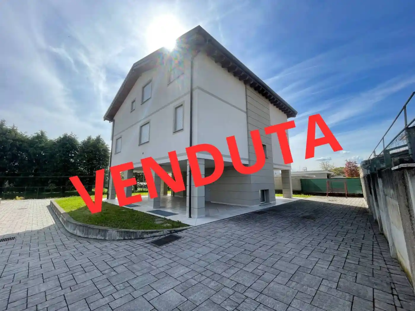Villa in vendita a Mozzate