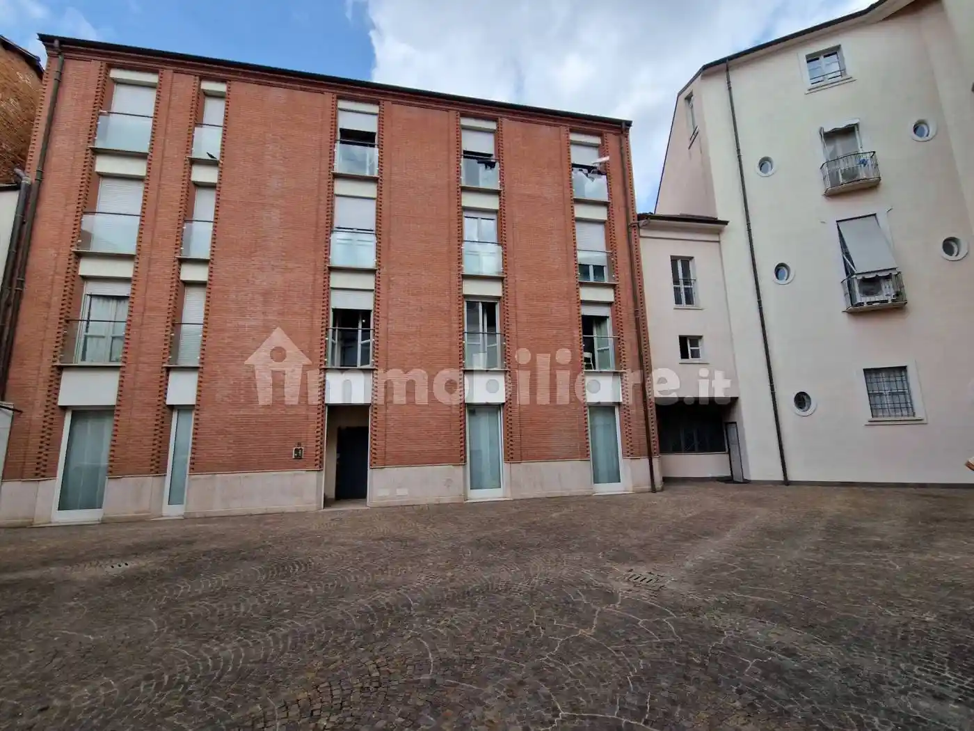 Appartamento in vendita a Alessandria