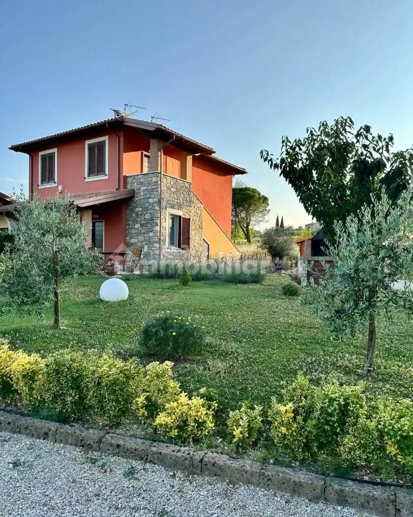 Villa in vendita a Acquasparta