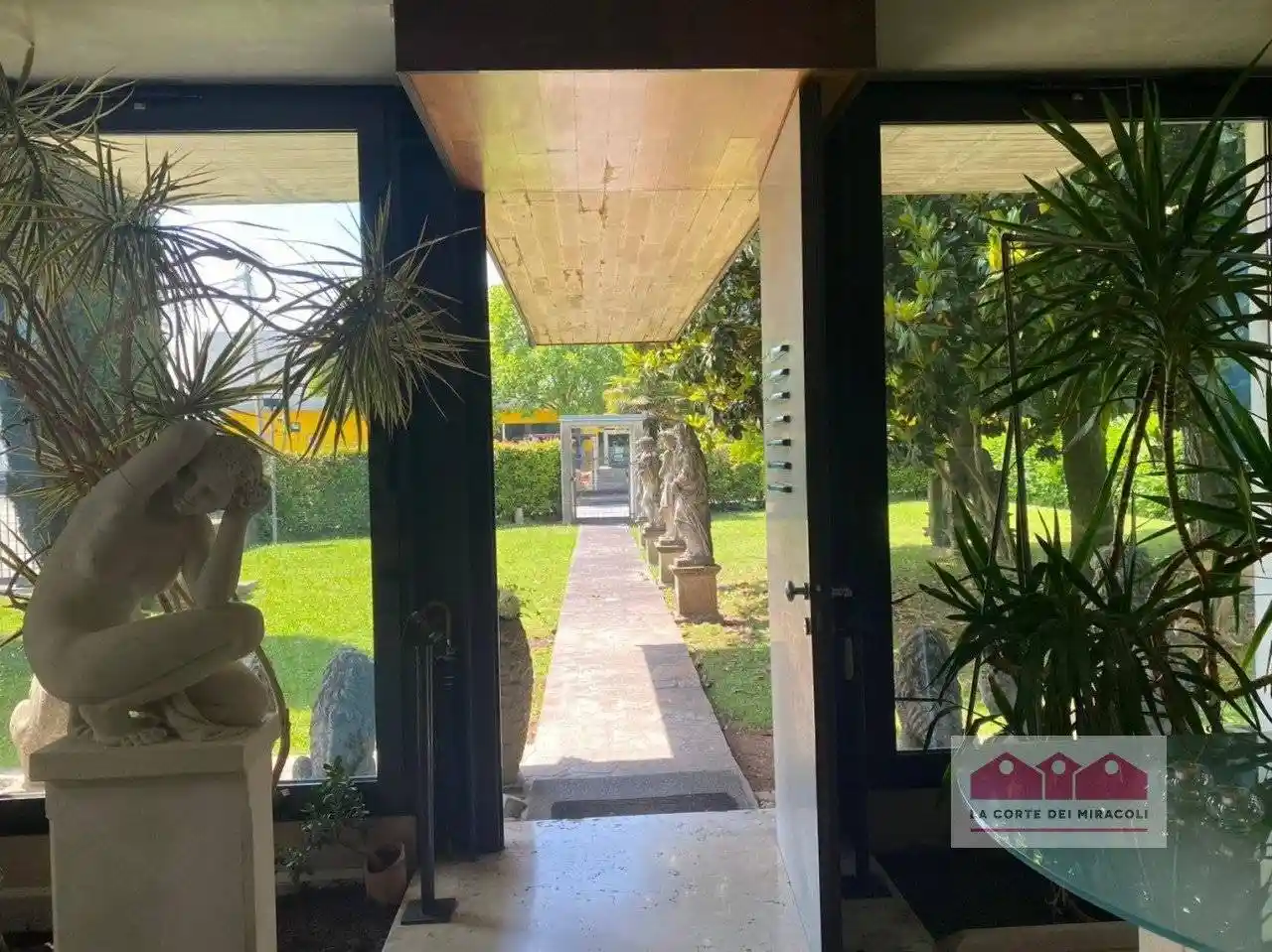 Casa indipendente in vendita a Montecchio Maggiore