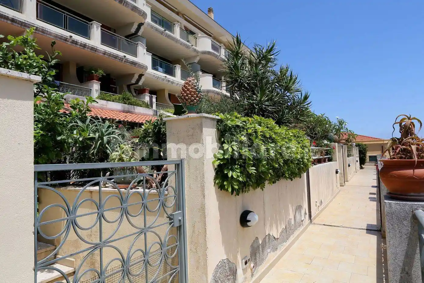 Trilocale Strada Panoramica dello Stretto , 2972, Villaggio Pace, Messina - foto 2