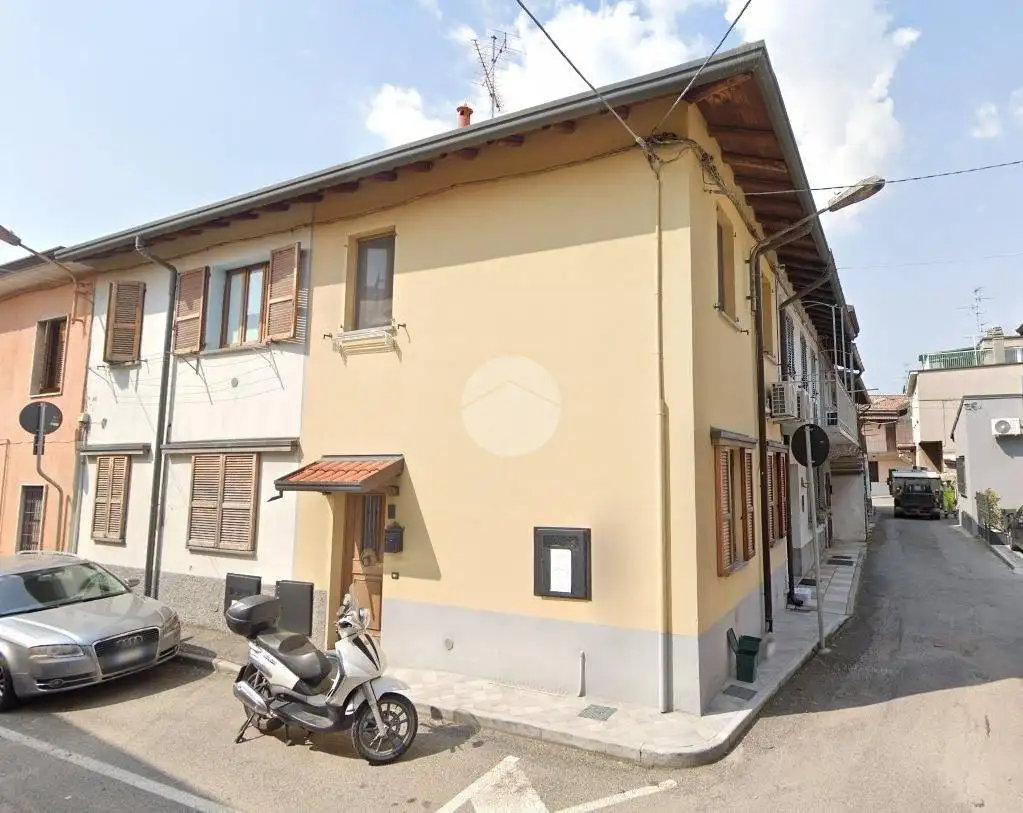 Casa indipendente in vendita a Lissone