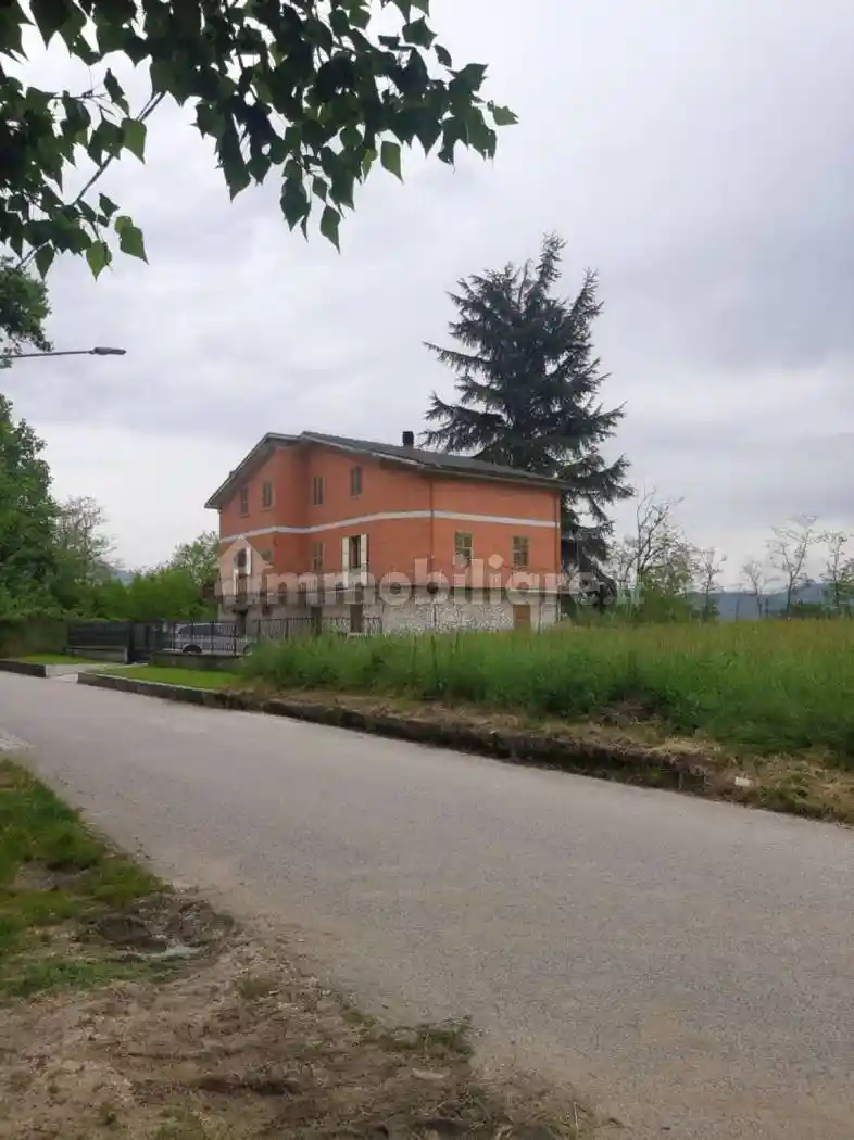 Villa plurifamiliare via della Stazione 1, Nuovo Borgo Villa San Sebastiano, Tagliacozzo - foto 3