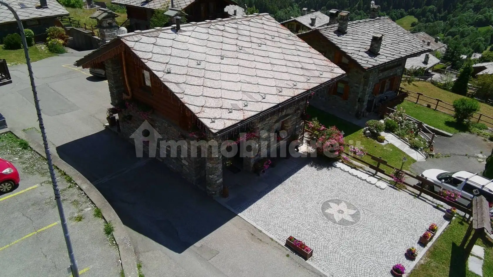 Villa plurifamiliare Rue Col Ranzola, Brusson - foto 2